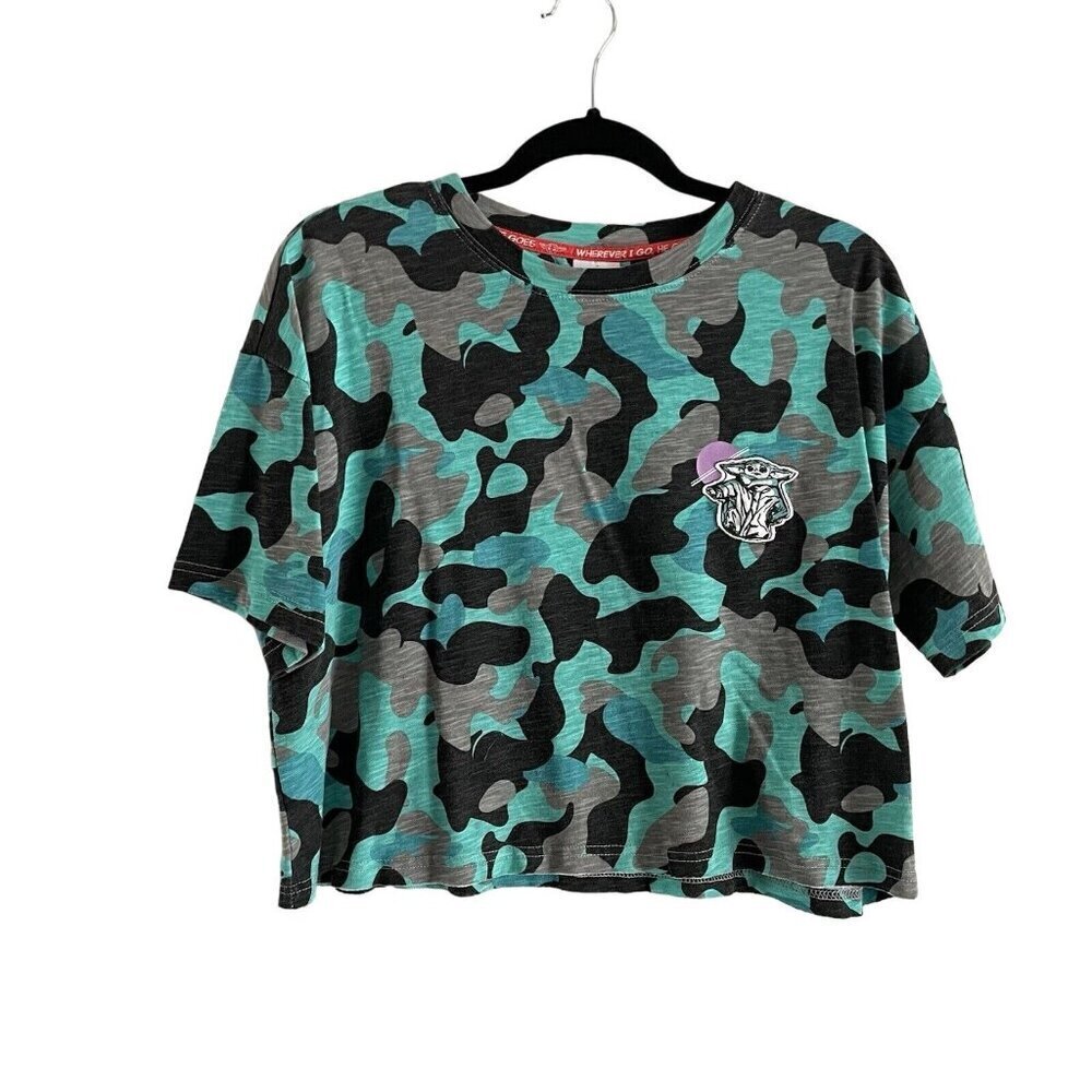 Disney Star Wars Yoda Women SZ M Teal/Gray Camouflaged Short Sleeve Cropped Tee